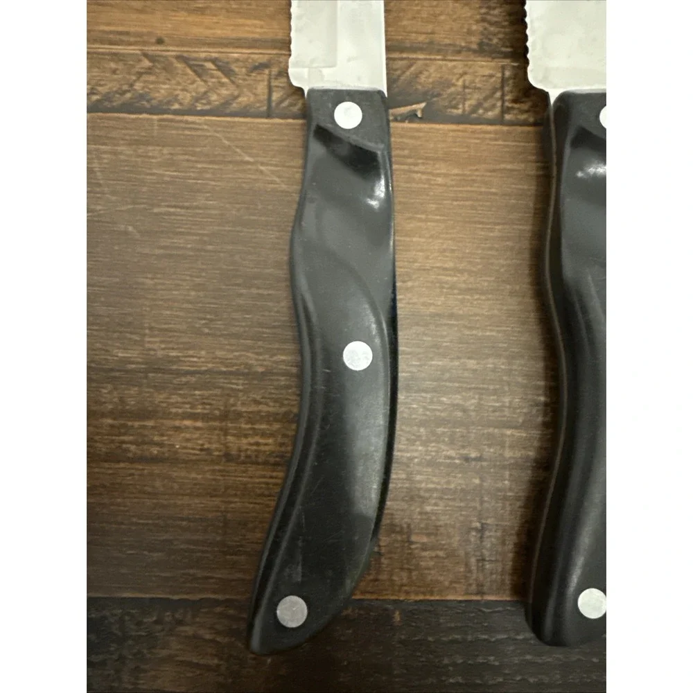 Lot of 2 Wear-Ever Professional 9
